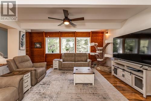 12065 Lower Mud River Road, Prince George, BC - Indoor Photo Showing Living Room