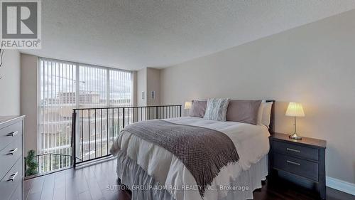 308 - 51 Baffin Court, Richmond Hill, ON - Indoor Photo Showing Bedroom