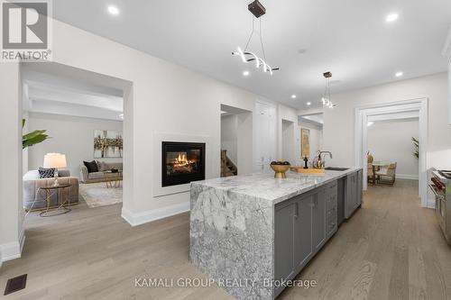 121 Milky Way Drive, Richmond Hill, ON - Indoor Photo Showing Kitchen With Fireplace