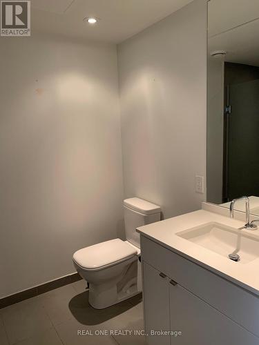 2306 - 60 Colborne Street, Toronto, ON - Indoor Photo Showing Bathroom