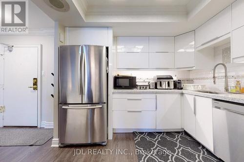 2405 - 3303 Don Mills Road, Toronto, ON - Indoor Photo Showing Kitchen With Upgraded Kitchen