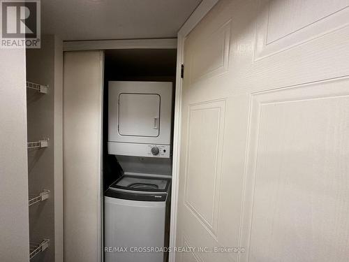 1003 - 105 Victoria Street, Toronto, ON - Indoor Photo Showing Laundry Room