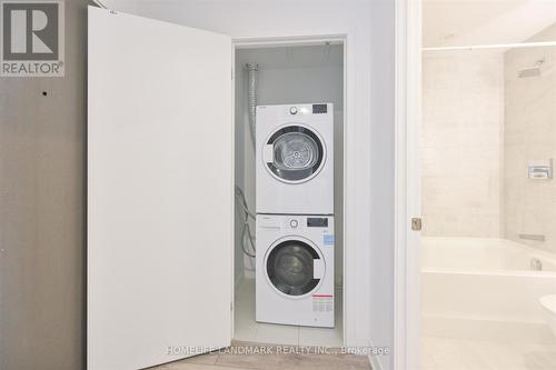 2312 - 15 Holmes Avenue, Toronto, ON - Indoor Photo Showing Laundry Room