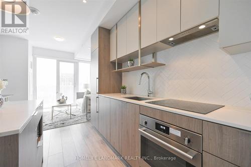 2312 - 15 Holmes Avenue, Toronto, ON - Indoor Photo Showing Kitchen With Upgraded Kitchen