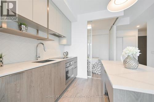 2312 - 15 Holmes Avenue, Toronto, ON - Indoor Photo Showing Kitchen With Upgraded Kitchen