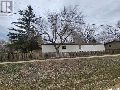 715 7Th Street, Chaplin, SK 