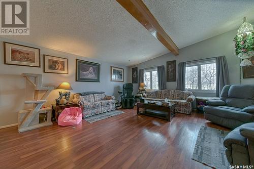 Deering Acreage, Chaplin, SK - Indoor Photo Showing Living Room