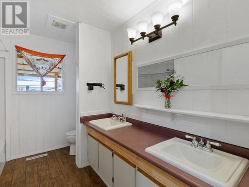 11 Ketza Road, Whitehorse, YT - Indoor Photo Showing Bathroom