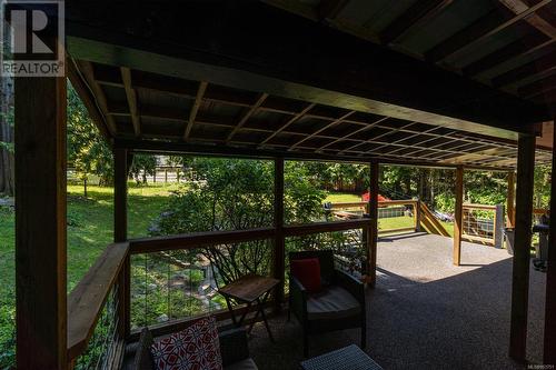 Rear Deck fully covered portion - beautifully shaded for hot summer days - 5851 Alpha Cir, Nanaimo, BC -  With Exterior