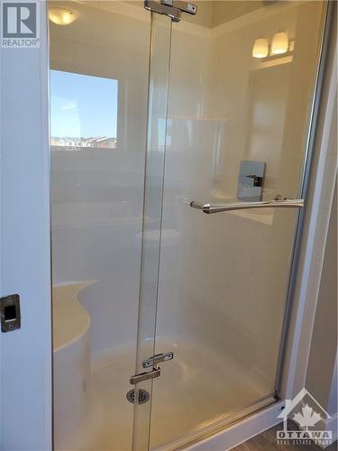 79 Longworth Avenue, Ottawa, ON - Indoor Photo Showing Bathroom