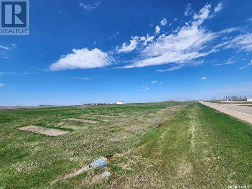 655 Service Road N, Central Butte, SK 