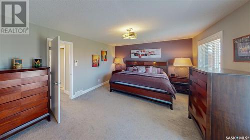 12119 Wascana Heights, Regina, SK - Indoor Photo Showing Bedroom