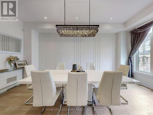 19 Lasalle Lane, Richmond Hill, ON - Indoor Photo Showing Dining Room
