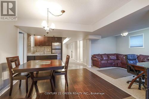 2010 Celeste Street, Innisfil, ON - Indoor Photo Showing Dining Room