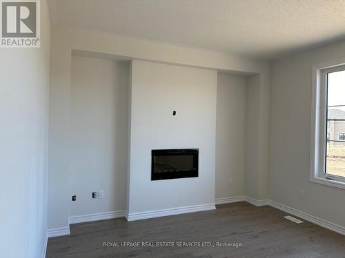 11 Del Ray Crescent, Wasaga Beach, ON - Indoor With Fireplace