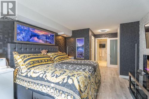 516 - 2111 Lake Shore Boulevard W, Toronto, ON - Indoor Photo Showing Bedroom