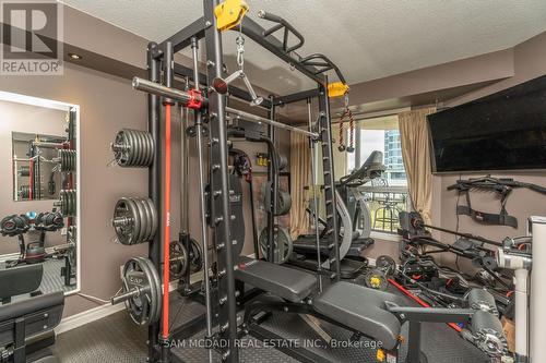 516 - 2111 Lake Shore Boulevard W, Toronto, ON - Indoor Photo Showing Gym Room
