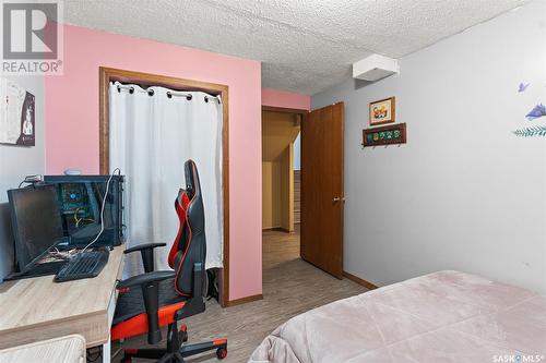 663 Brightsand Crescent, Saskatoon, SK - Indoor Photo Showing Bedroom