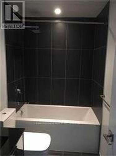 4702 - 70 Temperance Street N, Toronto, ON - Indoor Photo Showing Bathroom