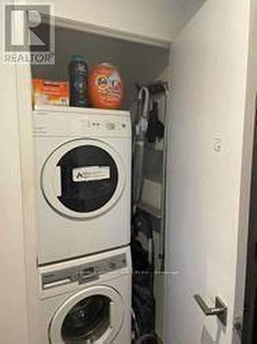 4702 - 70 Temperance Street N, Toronto, ON - Indoor Photo Showing Laundry Room