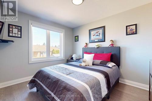 129 Exbury Road, Toronto, ON - Indoor Photo Showing Bedroom