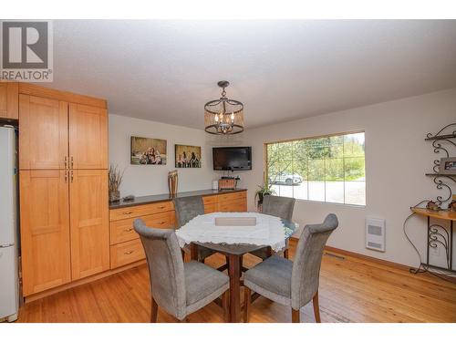 268 Sugar Lake Road Lot# Lot 1, Cherryville, BC - Indoor Photo Showing Dining Room