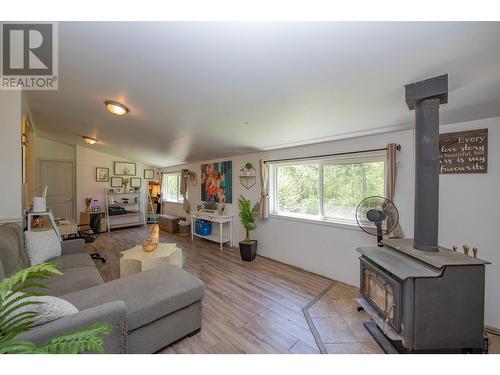 268 Sugar Lake Road Lot# Lot 1, Cherryville, BC - Indoor Photo Showing Living Room With Fireplace