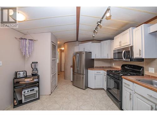 268 Sugar Lake Road Lot# Lot 1, Cherryville, BC - Indoor Photo Showing Kitchen