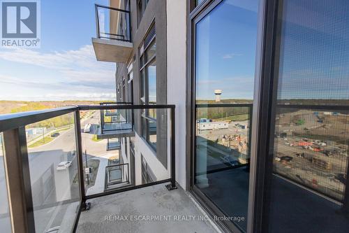 527 - 10 Mallard Trail, Hamilton, ON - Outdoor With View With Exterior