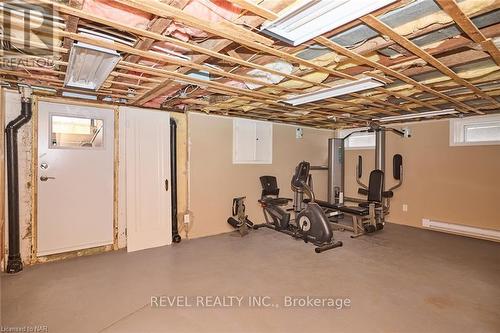 217 Edgar Street, Welland, ON - Indoor Photo Showing Gym Room