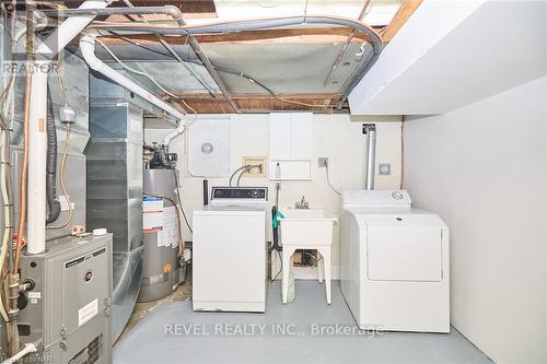 217 Edgar Street, Welland, ON - Indoor Photo Showing Laundry Room