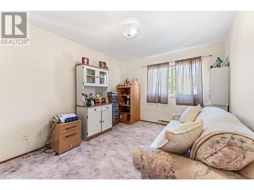 965 King Street Unit# 207, Penticton, BC - Indoor Photo Showing Bedroom