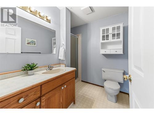 965 King Street Unit# 207, Penticton, BC - Indoor Photo Showing Bathroom