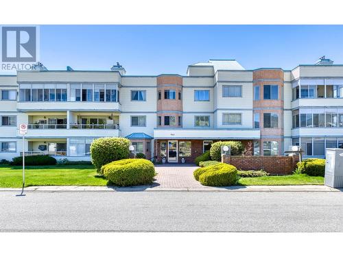 965 King Street Unit# 207, Penticton, BC - Outdoor With Facade