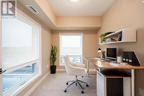 617 - 4 Spice Way, Barrie, ON - Indoor Photo Showing Office