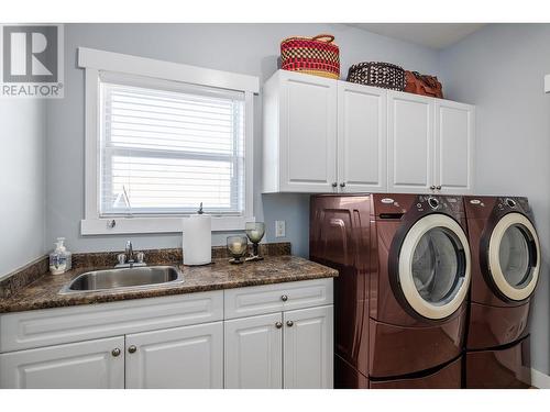 2495 Rhinestone Road, West Kelowna, BC - Indoor Photo Showing Laundry Room