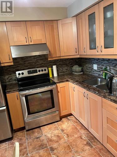 30 - 2035 Asta Drive, Mississauga, ON - Indoor Photo Showing Kitchen With Double Sink