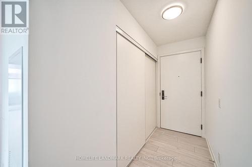 209 - 270 Dufferin Street, Toronto, ON - Indoor Photo Showing Other Room