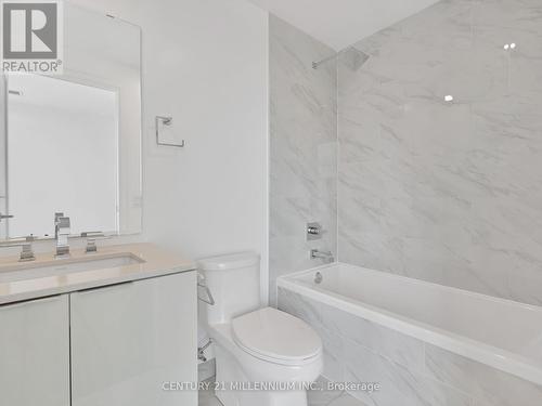 508 - 65 Annie Craig Drive, Toronto, ON - Indoor Photo Showing Bathroom