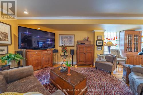 6 - 18 Chapel Street, Cobourg, ON - Indoor Photo Showing Living Room