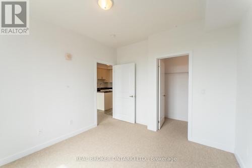 521 - 2490 Old Bronte Road, Oakville, ON - Indoor Photo Showing Other Room