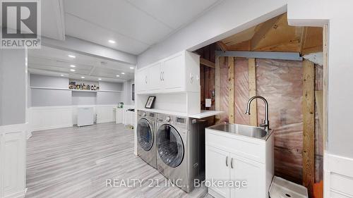 352 Jay Crescent, Orangeville, ON - Indoor Photo Showing Laundry Room