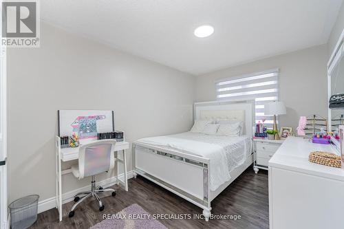 24 Haviland Circle, Brampton, ON - Indoor Photo Showing Bedroom