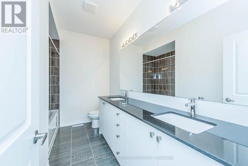 14 Allegrezza Court, Toronto, ON - Indoor Photo Showing Bathroom