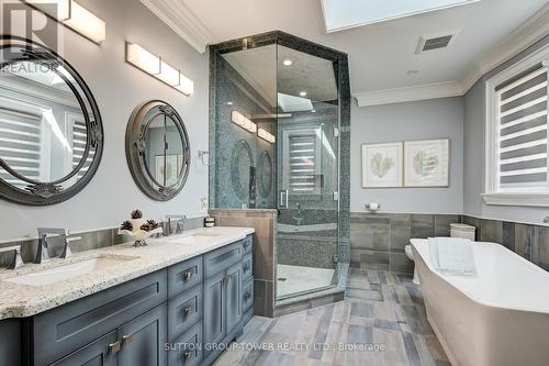 39 Gradwell Drive, Toronto, ON - Indoor Photo Showing Bathroom