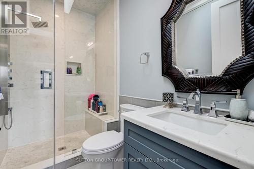 39 Gradwell Drive, Toronto, ON - Indoor Photo Showing Bathroom