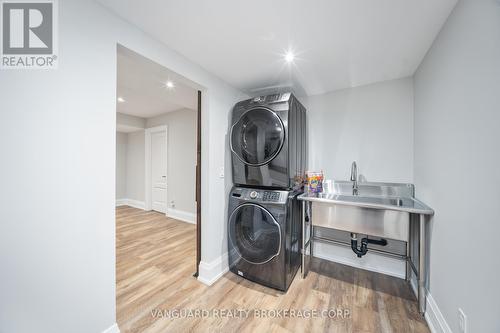 153 Hambly Avenue, King, ON - Indoor Photo Showing Laundry Room