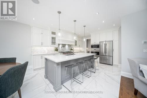 153 Hambly Avenue, King, ON - Indoor Photo Showing Kitchen With Upgraded Kitchen