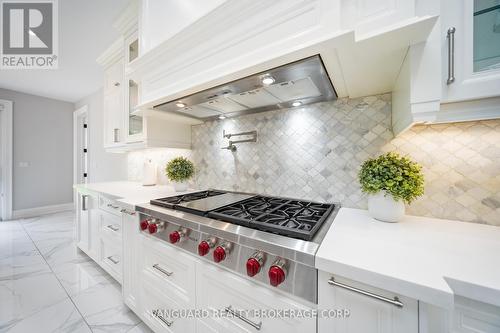 153 Hambly Avenue, King, ON - Indoor Photo Showing Kitchen