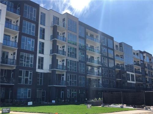 16 Concord Place|Unit #537, Grimsby, ON - Outdoor With Facade